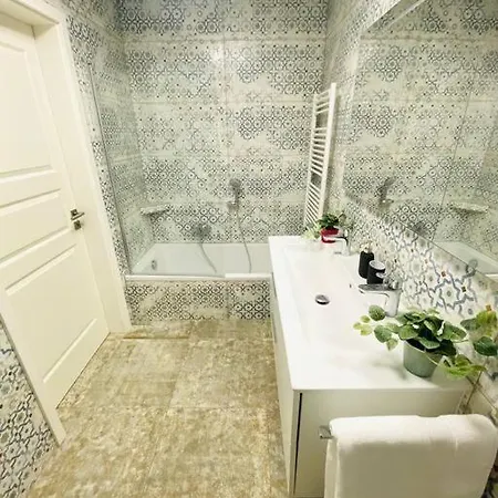 Apartment Luxury 2 Bedrooms In Limpertsberg - 61